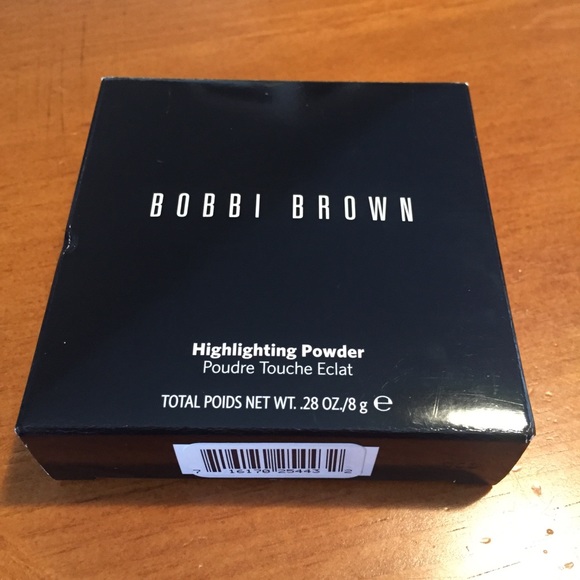 Bobbi Brown Highlighting Powder - Picture 7 of 16